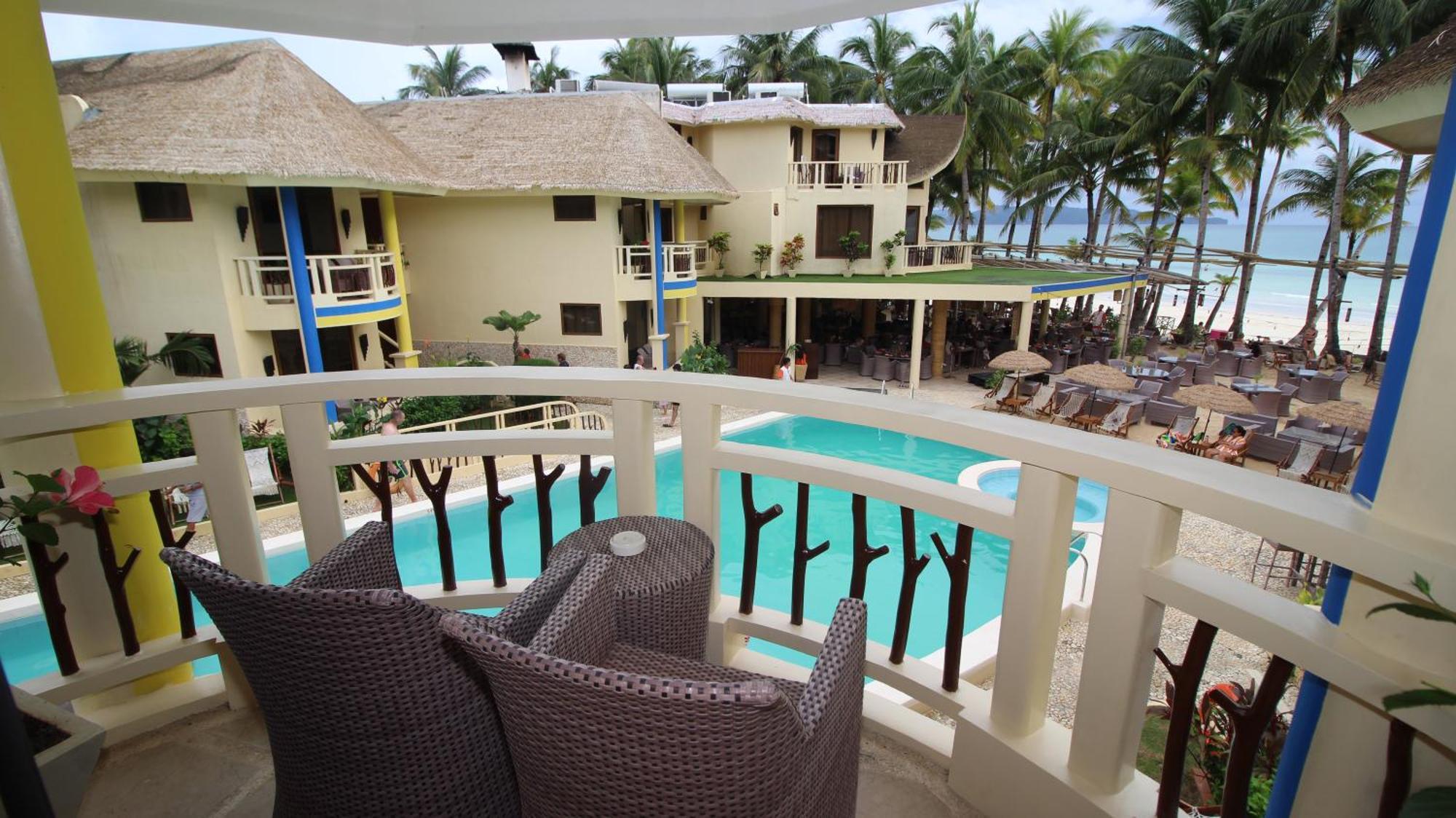 Ambassador In Paradise Balabag (Boracay) Exterior foto View of the pool at the resort